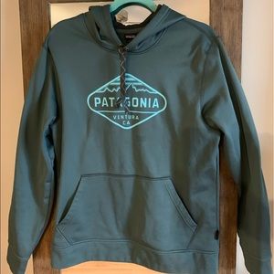 Patagonia sweatshirt